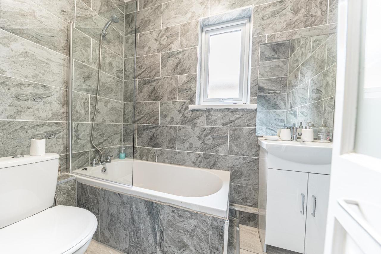 *King Bed* Luxury City Centre House Barrow-in-Furness Exteriér fotografie